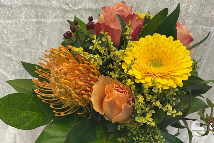 Bouquet rond coloré - Sylna Fleurs