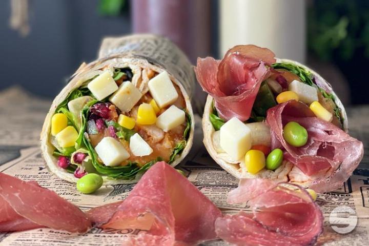 Crazy Beef - That's a Wrap ! By Lyne