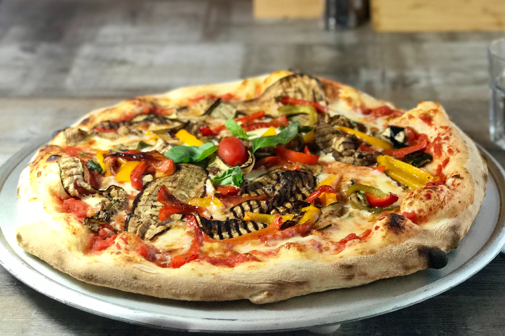 Pizza Vegetariana Rossa Famiglia - Pronto Pizza