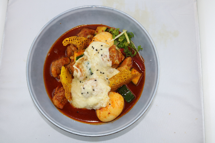 Cheese chicken - Donna Rosa