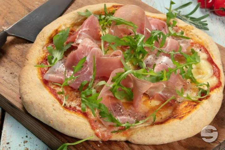 P04 Prosciutto - Kulinar Pizza Kebab seit 1999
