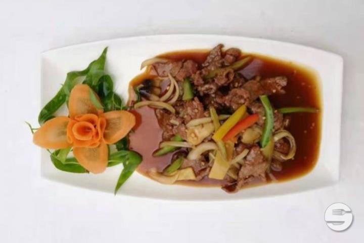 341. Canard aux 5 Épices - Chef Lin