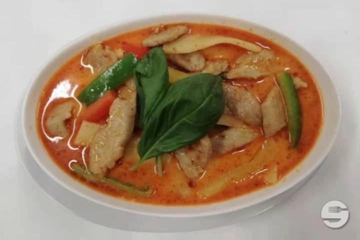 431. Pork with Red Curry - Chef Lin