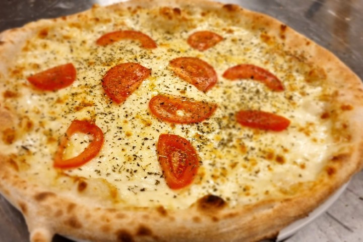 Caprese Famiglia - Mc. Joe City Pizza