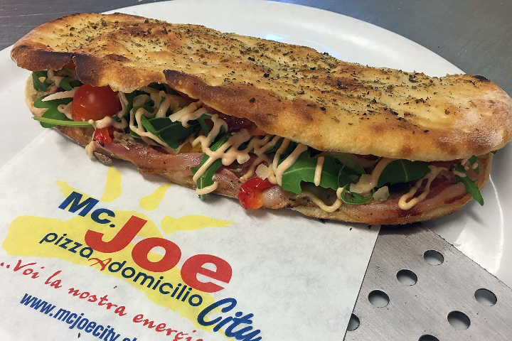 Panino Grande Prosciutto Cotto - Mc. Joe City Pizza