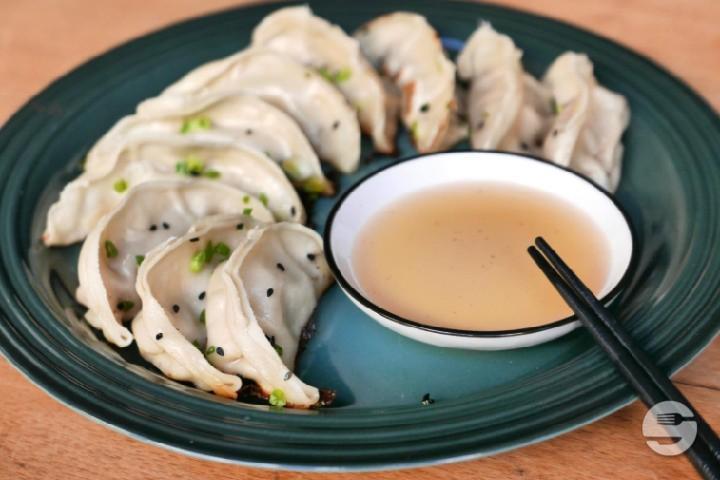 Homemade Guotie - Le Cuisine