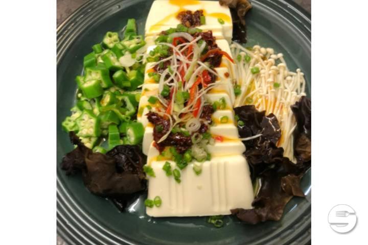 Vegan Special : Steamed Tofu with okra and Enoki mushroom and black mushrooms - Le Cuisine