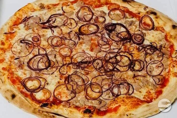 Tuna - Pizzeria Tomate