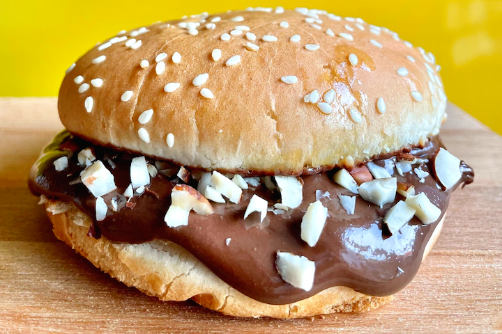 SWEET TWIST HAZELNUTS - Twist Burger