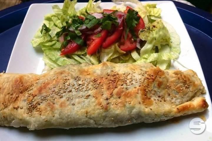 Gyros in Puff Pastry - Idées Crétoises