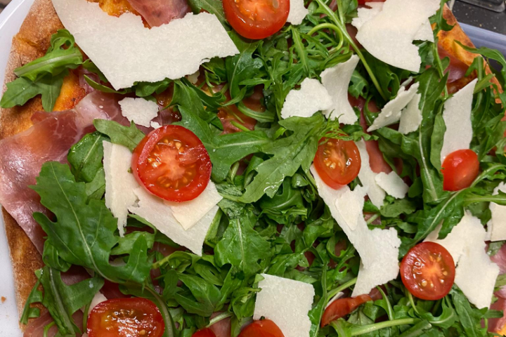 Pizza Mamma Mia - Schmiede Restaurant Oberi