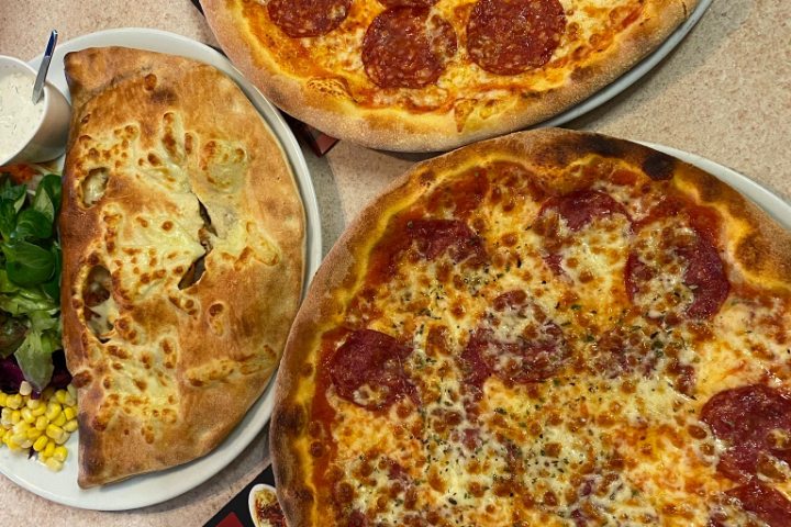 Pizza Miss Schweiz - Schmiede Restaurant Oberi