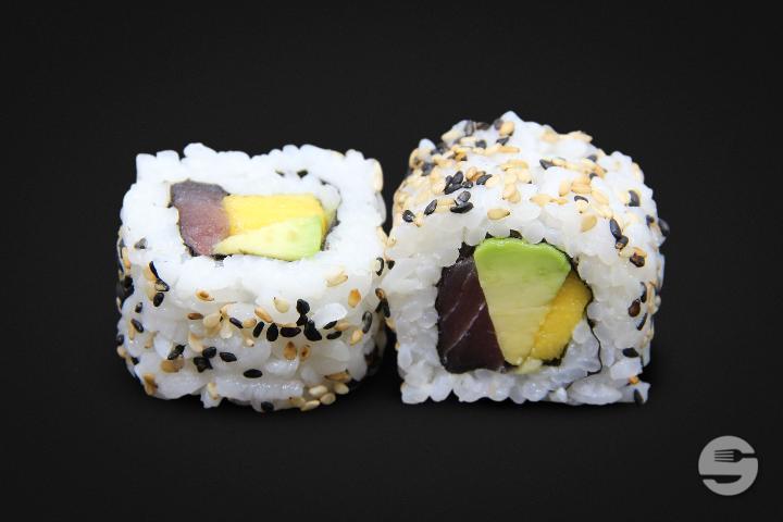 California Sesame Tuna, Mango & Avocado - Ajito Sushi
