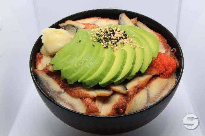 Chirashi Eel & Avocado - Ajito Sushi
