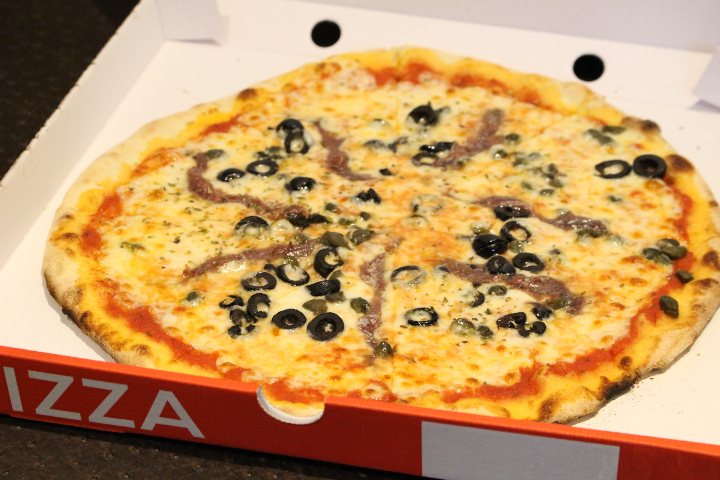 Pizza NAPOLITAN - Café des Charmilles