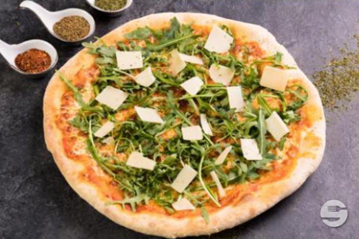 Pizza Capriceuse - Café des Charmilles