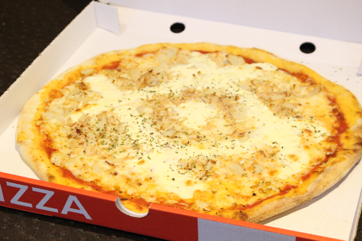 Pizza 5 CHEESE - Café des Charmilles