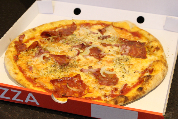 Pizza TUNISIAN - Café des Charmilles