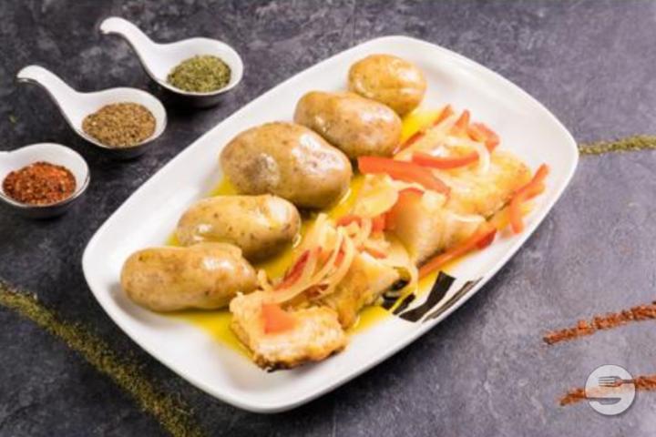 Bacalhau in Lagareiro - Café des Charmilles