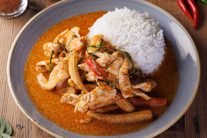 117. Émincé de Poulet au Curry Panang - Manira Wokshop