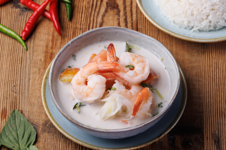 169. Crevettes au Lait de Coco et Citronnelle - Manira Wokshop