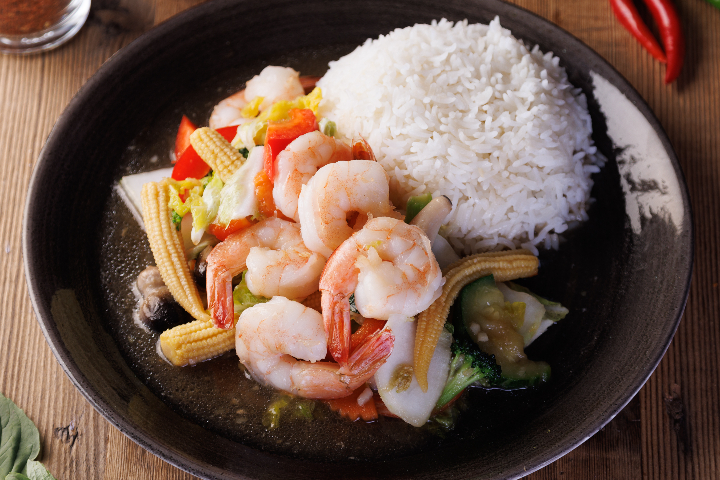 252. Crevettes aux Légumes - Manira Wokshop