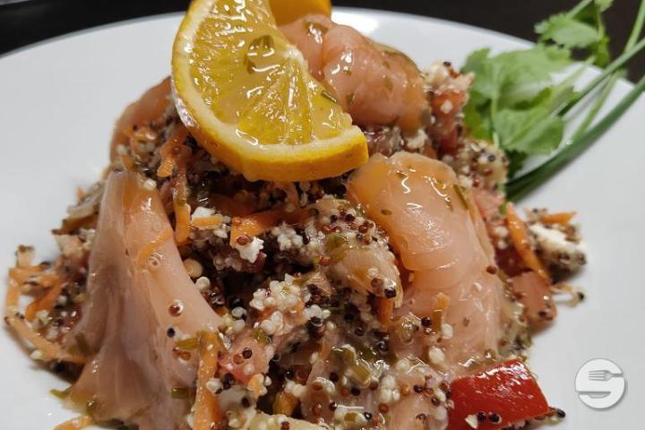 Quinoa au Saumon Fumé et Feta - Arômes et Saveurs
