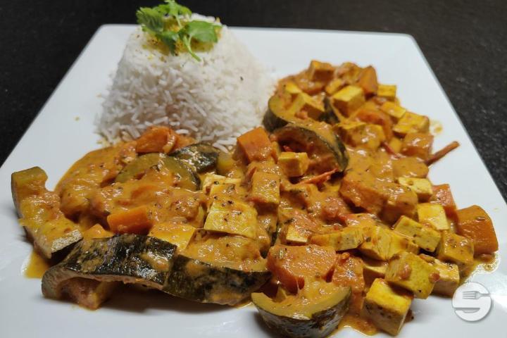 Poulet ou Tofu à l'Indienne - Arômes et Saveurs