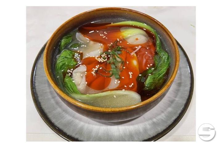 Dumpling (leicht scharf) (4 Stück) - The Yard