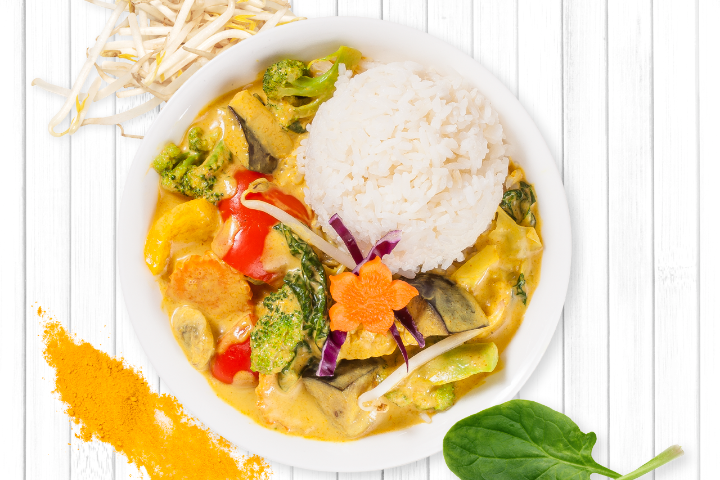 Gelbes Curry mit frischem Gemüse - My Thai