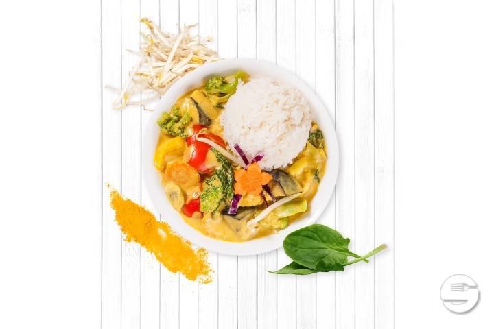 Gelbes Curry mit Poulet und Kartoffeln - My Thai