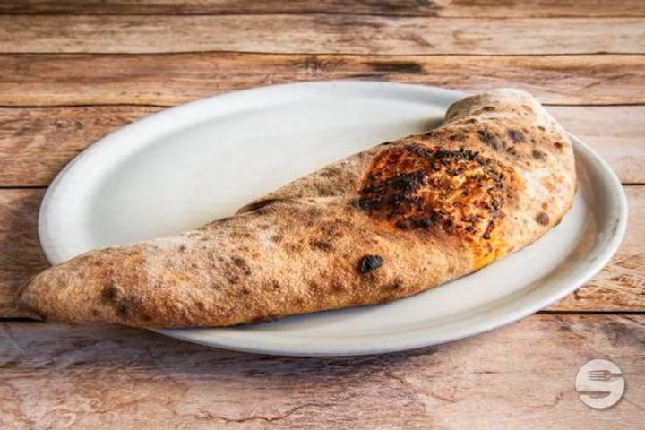 Calzone - Trattoria Élite