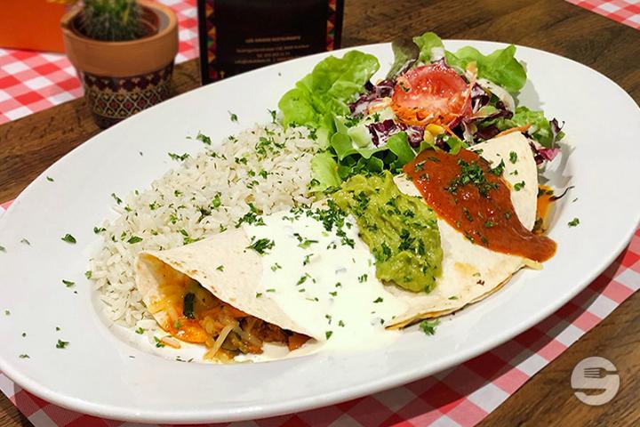 El Torito Chimichanga - Aastro - EL TORITO
