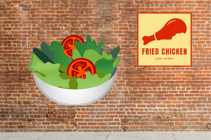 Green Salad an Hausdressing - Fried Chicken