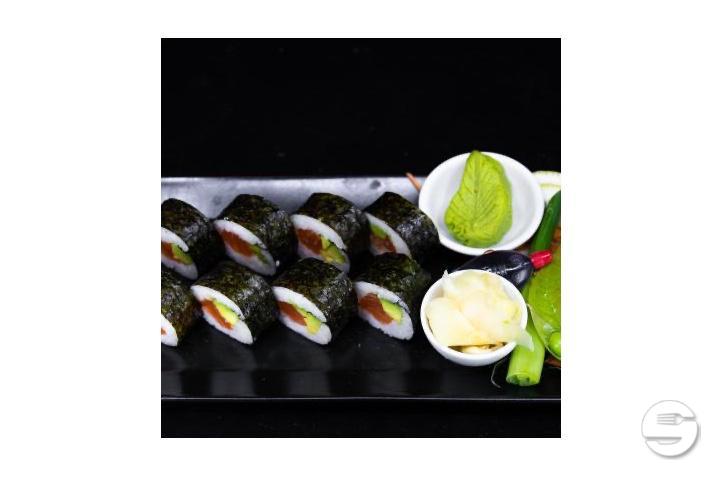 8 Futomaki Kappa Carrot Roll - KONGPO