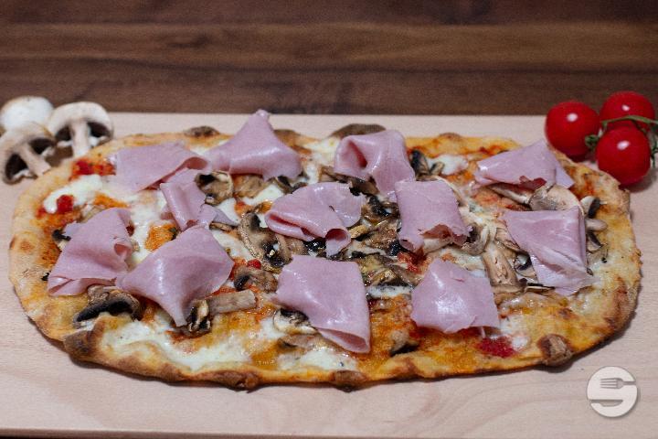 Pinsa Prosciutto e Funghi - Da Zero