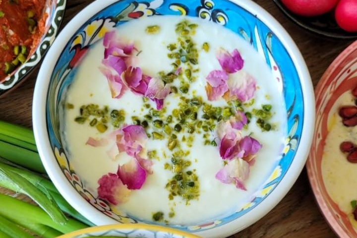 Persischer Reispudding / Fereni (Vegi) - NUUH Persian Cooking