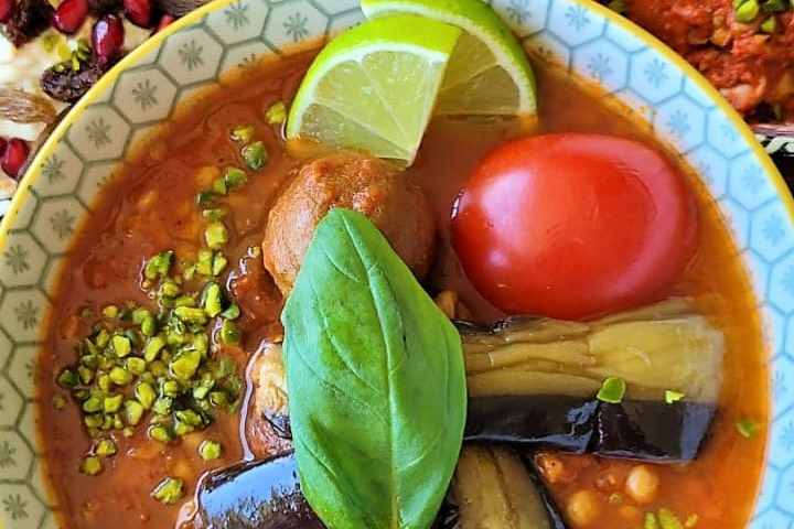 Gheyme mit zartem Kalbsgeschnetzeltem - NUUH Persian Cooking