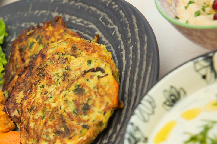 Zucchini Pfannkuchen / Kukuye Kadu (Vegi) - NUUH Persian Cooking