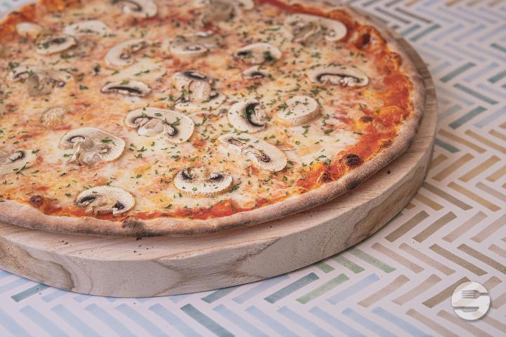 Pizza Funghi - Giro D'Italia