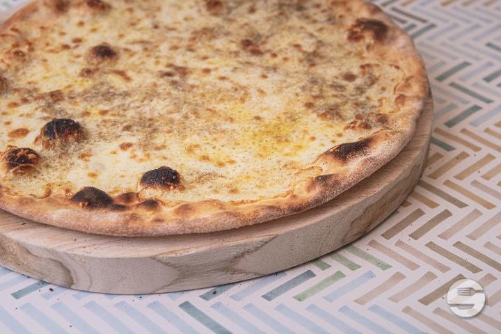 Pizza Cacio & Pepe - Giro D'Italia