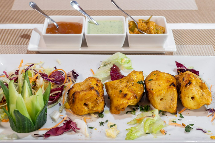 Chicken Tikka - Restaurant Mahi