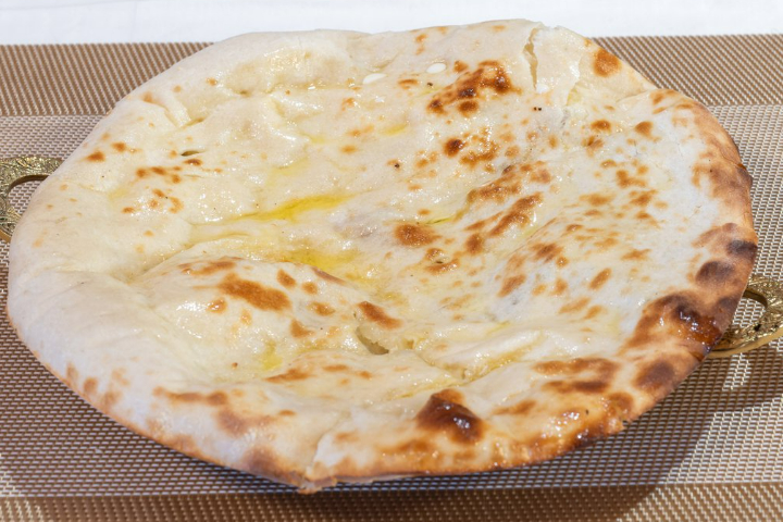 Naan Cheese - Restaurant Mahi