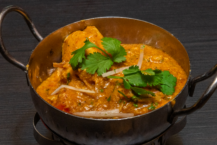 Chicken Tikka Masala - Restaurant Mahi