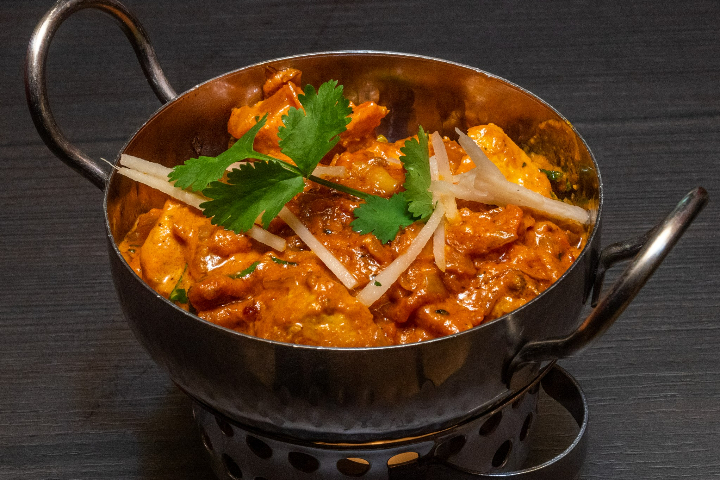 Chicken Karahi - Restaurant Mahi
