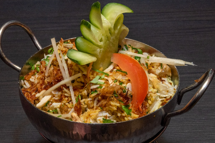 Chicken Biryani - Restaurant Mahi