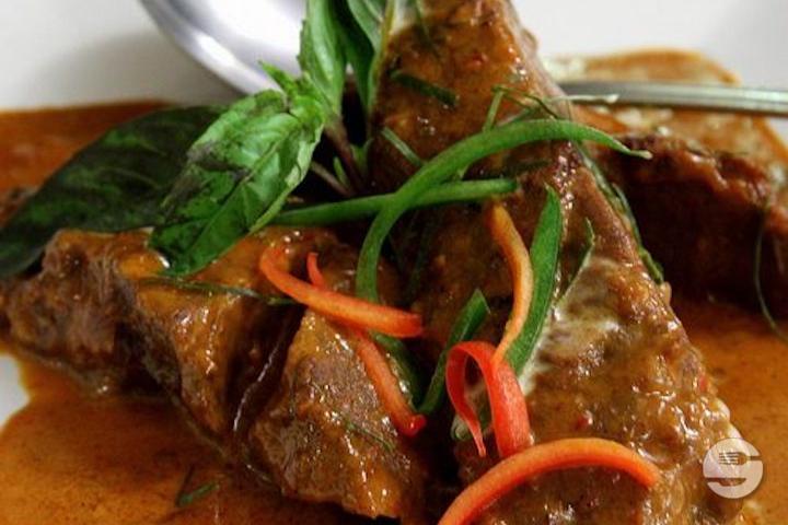 Beef Curry Paneang - Tamnanthai