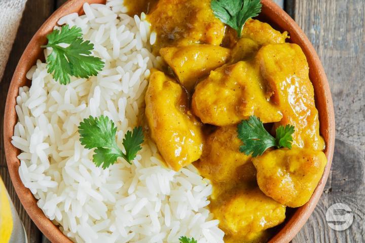 Chicken with Massamann Curry - Tamnanthai