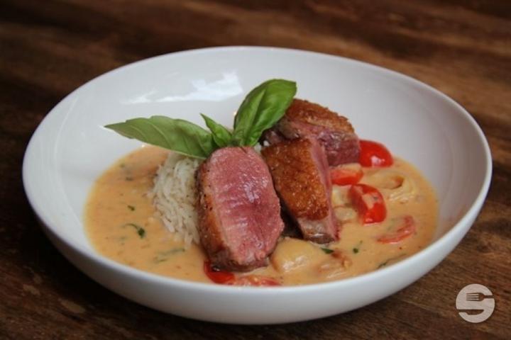 Red Curry Duck - Tamnanthai