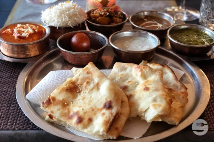 Keema Naan - Hindoostan contemporary Indian Restaurant
